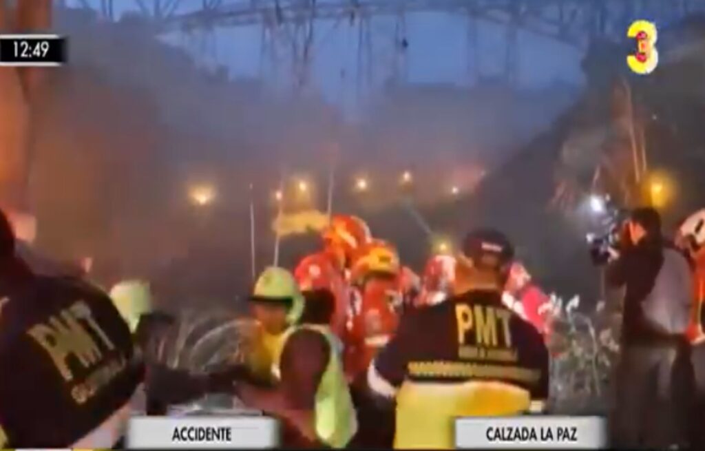 Juan Gabriel y José Testimonios de Sobrevivientes del Accidente en el Puente Belice