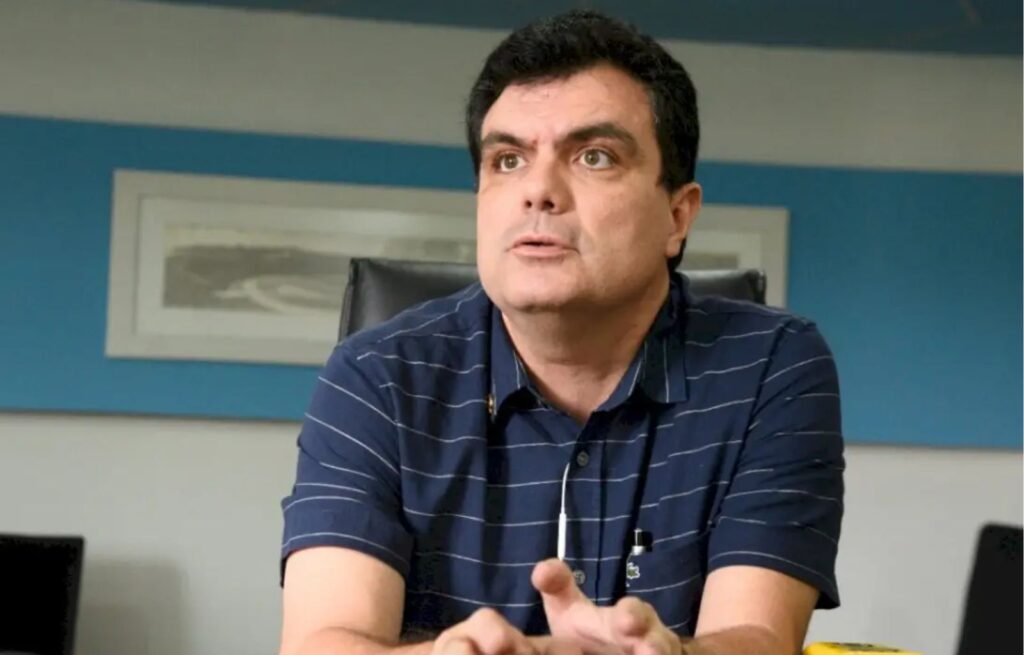 Carlos Ruiz responde con contundencia a Gerardo Paiz y lanza una advertencia